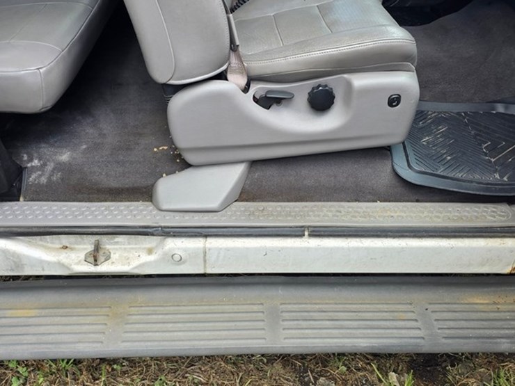 2001-ford-f250-image-41