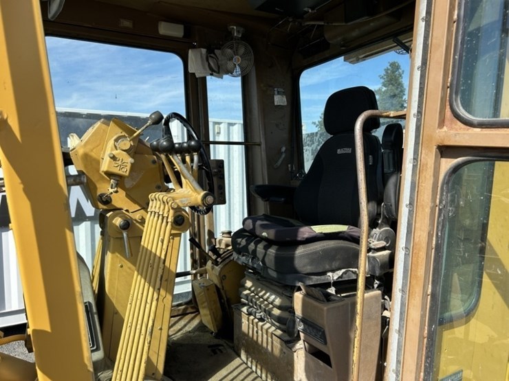 1992-caterpillar-140g-image-16