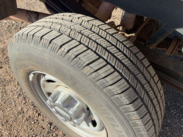2019-ford-f250-image-19