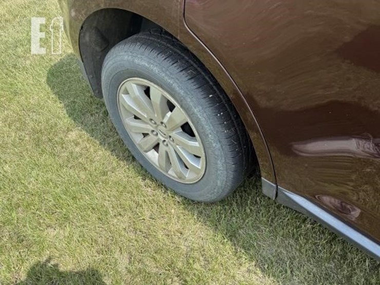2010-ford-edge-image-3