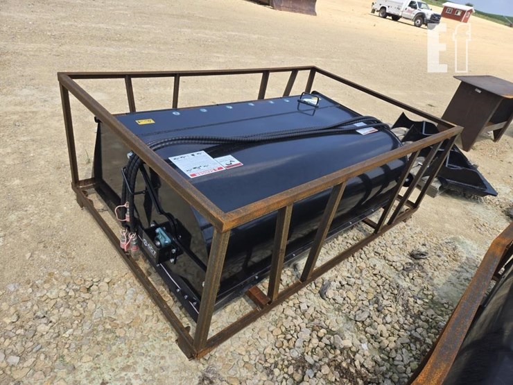 new-mower-king-skid-steer-74"-broom-image-5
