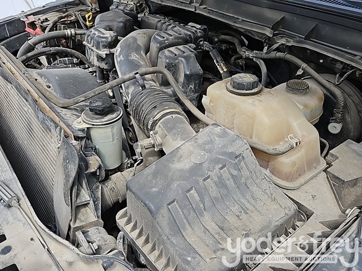 2015-ford-f250-xl-image-15