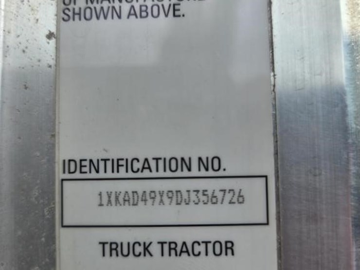 2013-kenworth-t660-image-23