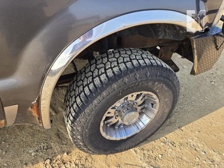2002-ford-f250-image-17