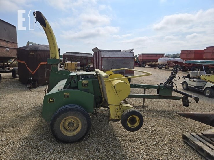 john-deere-3940-image-4