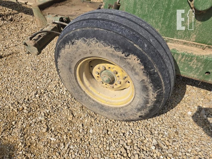 john-deere-3940-image-9