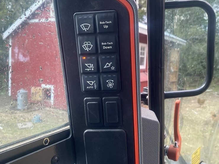 2024-bobcat-s66-image-11
