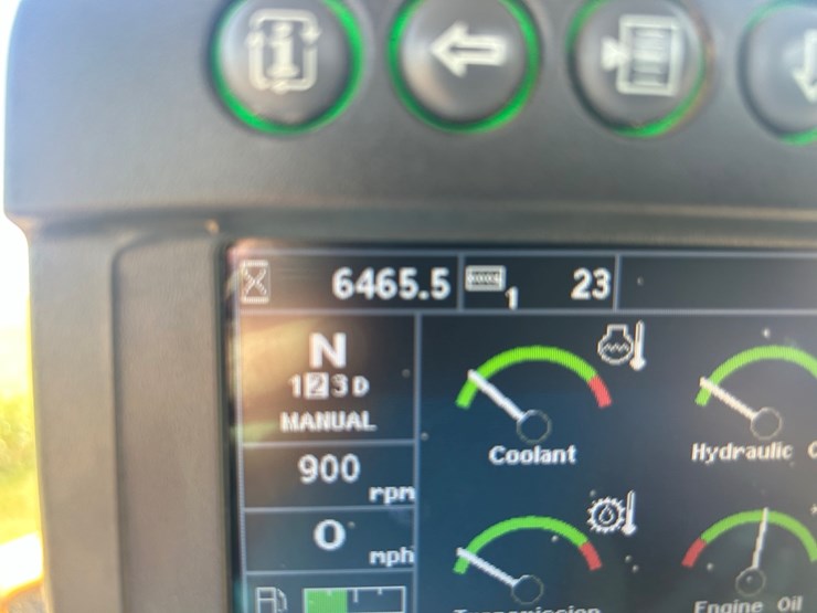 2012-deere-544k-image-29