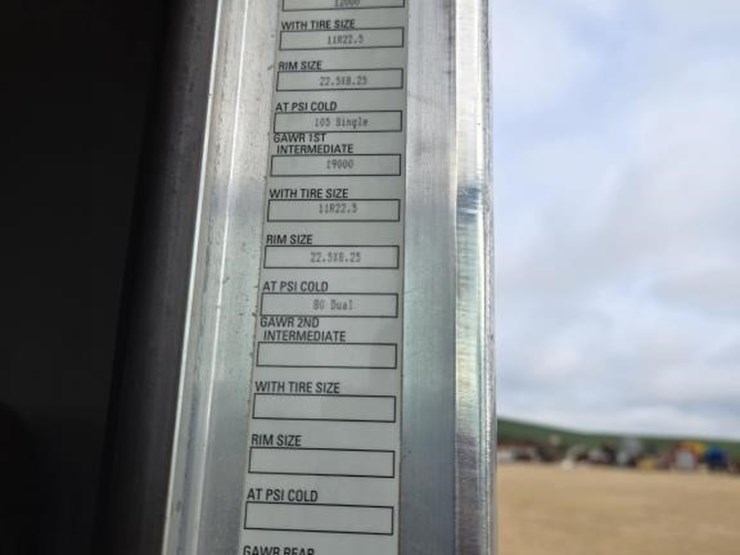 2013-kenworth-t660-image-24