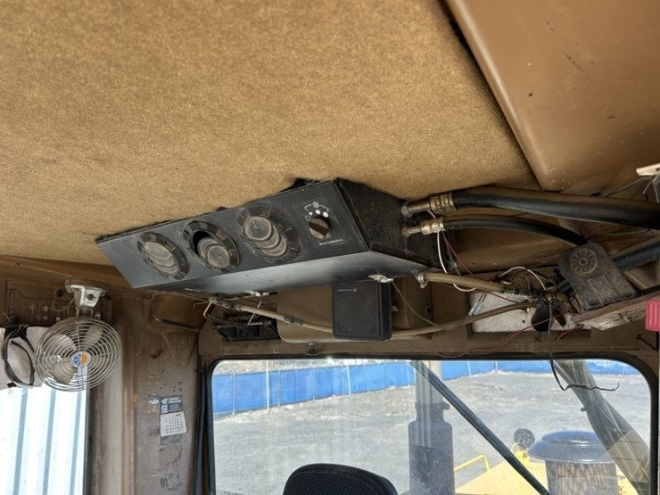 1992-caterpillar-140g-image-20