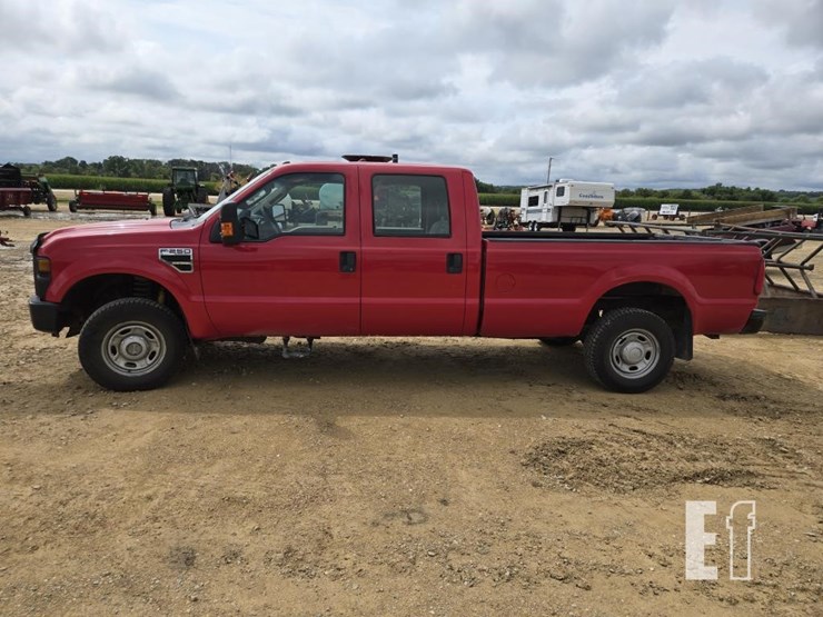 2010-ford-f250-image-25