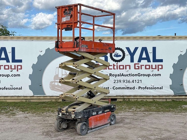 2018-jlg-1932r-image-1