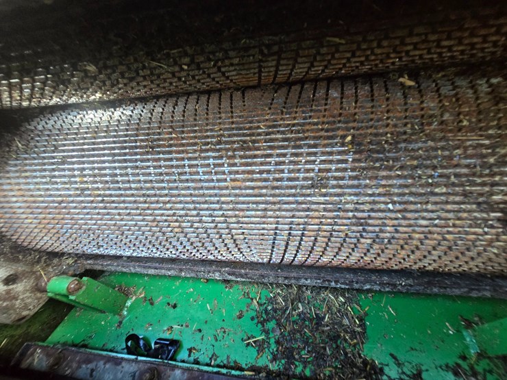 2002-john-deere-6850-image-14