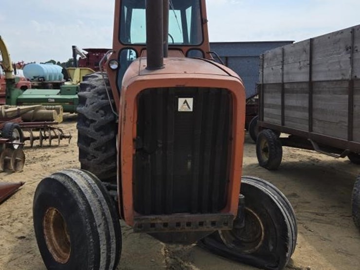 allis-chalmers-7020-image-2