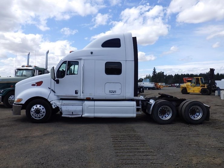 2005-peterbilt-387-image-5