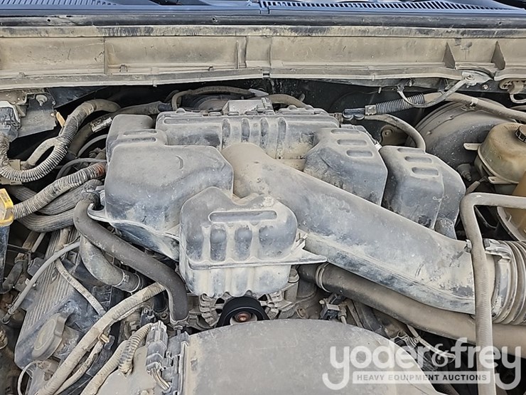 2016-ford-f250-xl-image-16