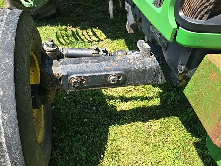 2005-john-deere-5320-image-34