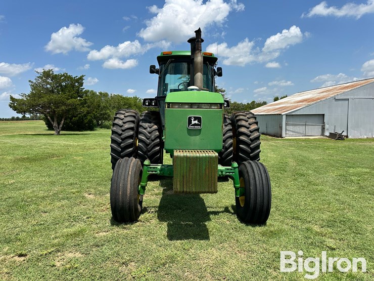 1983-john-deere-4650-image-2