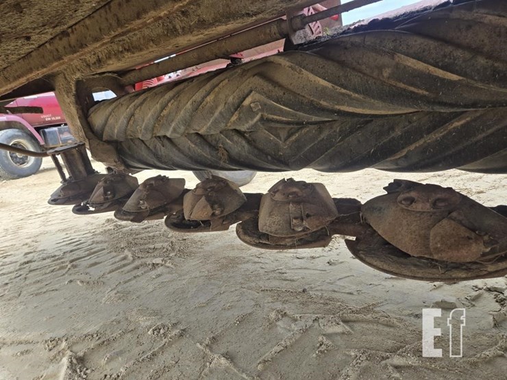 new-holland-1411-image-6
