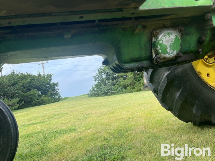 1961-john-deere-4010-image-19