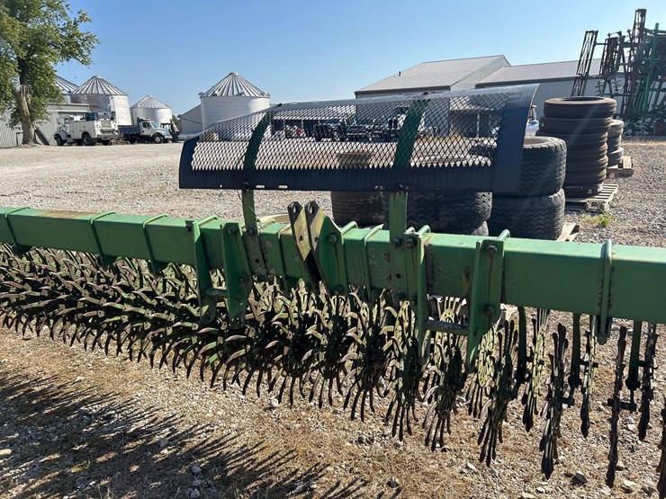 john-deere-400-image-13