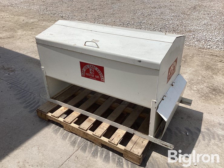 bar-6-cake-feeder-image-1