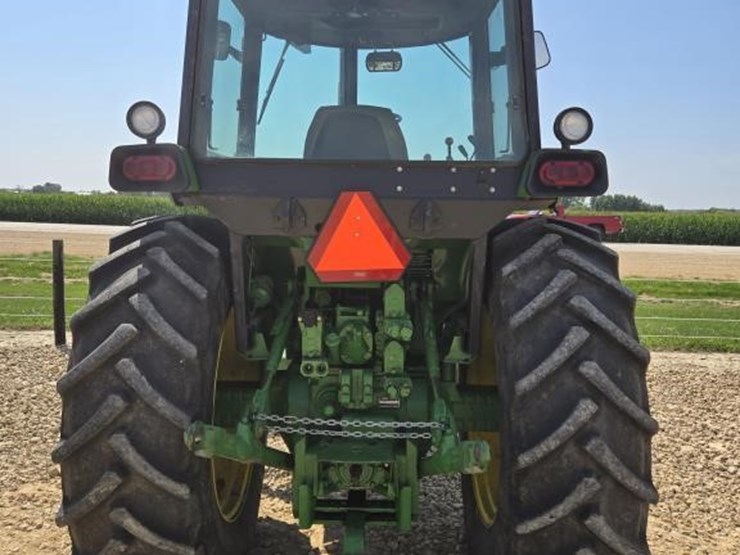 1979-john-deere-4440-image-9