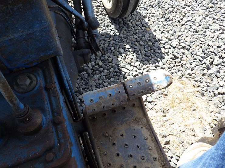 ford-tractor-image-29