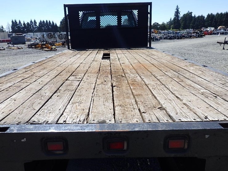 2005-ford-f750-image-8