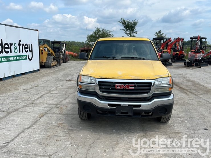 2006-gmc-2500hd-image-8