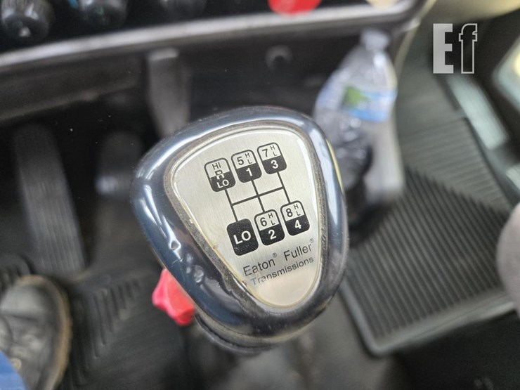 2013-kenworth-t660-image-28