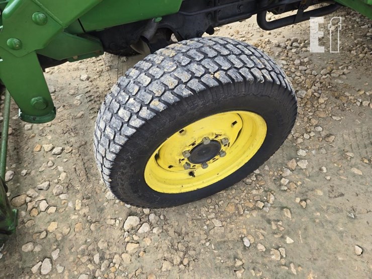 2000-john-deere-4400-image-6