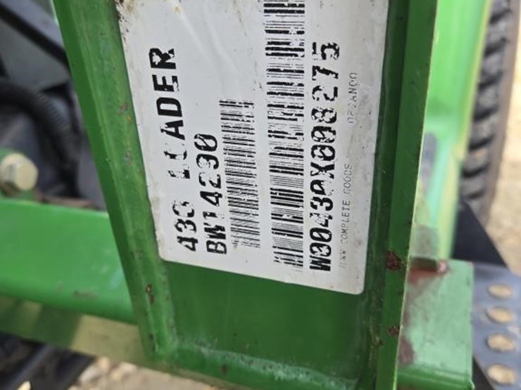 2000-john-deere-4400-image-7