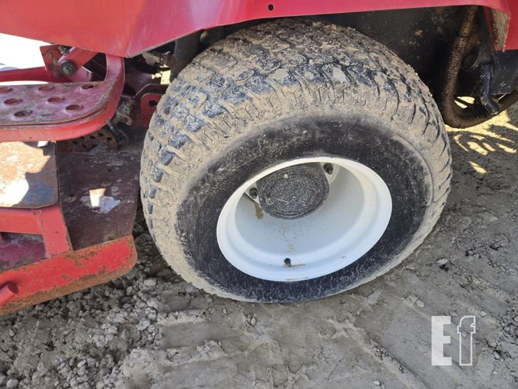 toro-groundsmaster-4000d-image-8