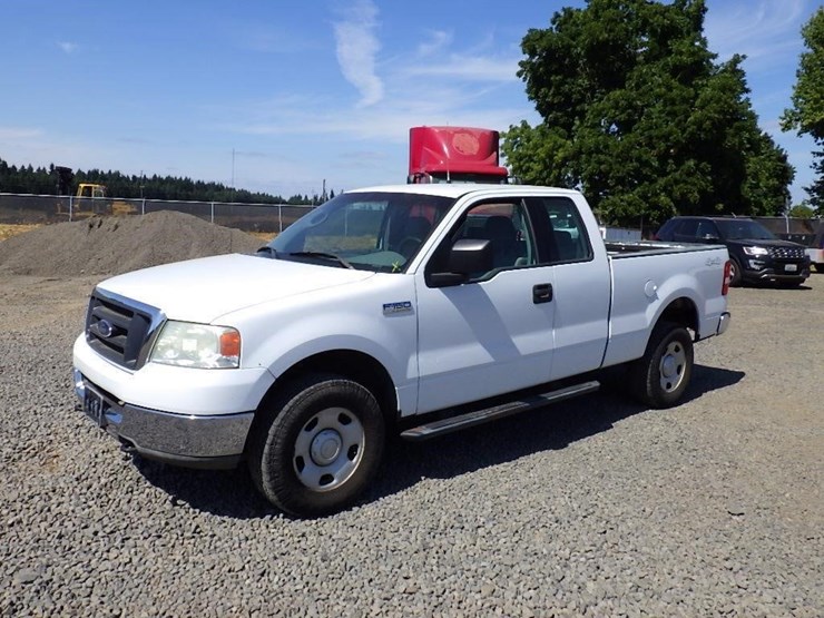 2004-ford-6.5-image-1