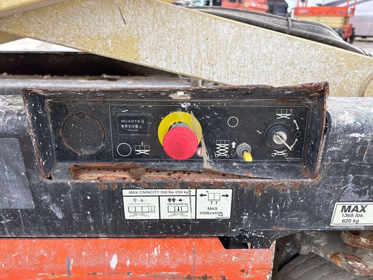 2018-jlg-1932r-image-5