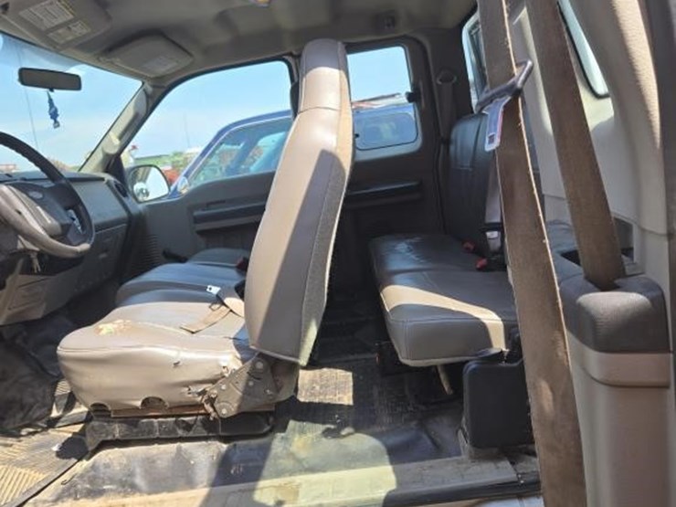 2008-ford-f250-image-19
