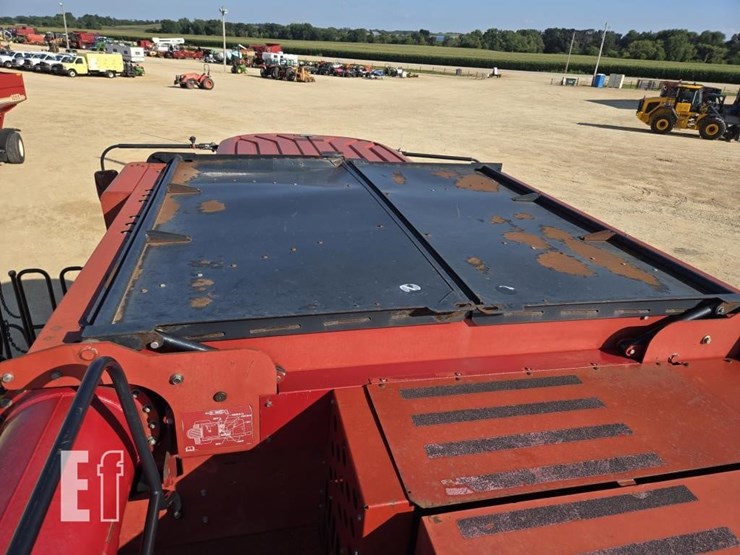 case-ih-7088-image-29