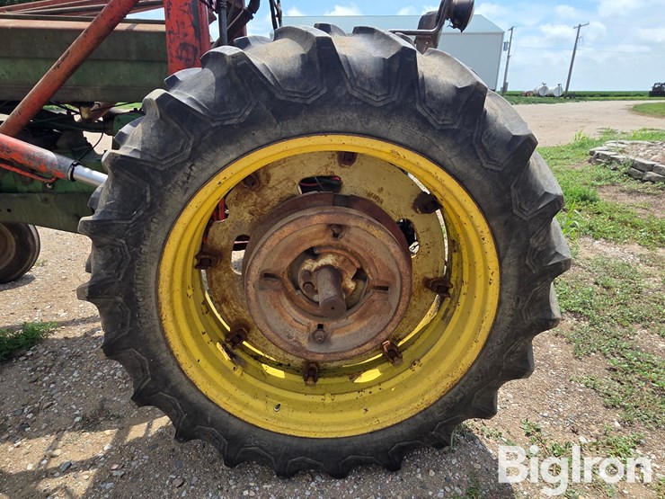john-deere-60-image-14