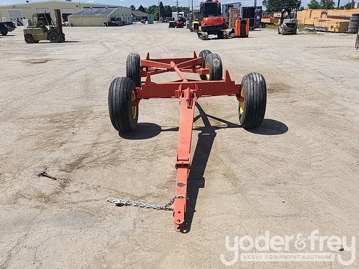 gehl-floating-tandem-axle-trailer,-telescoping-tongue-(no-title-under-4,000lbs)-image-8