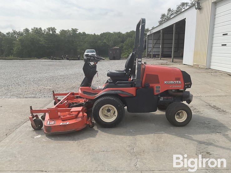 2014-kubota-f3990-72”-commercial-zero-turn-lawn-mower-image-8