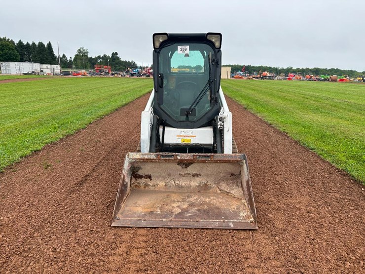 2017-bobcat-t450-image-2