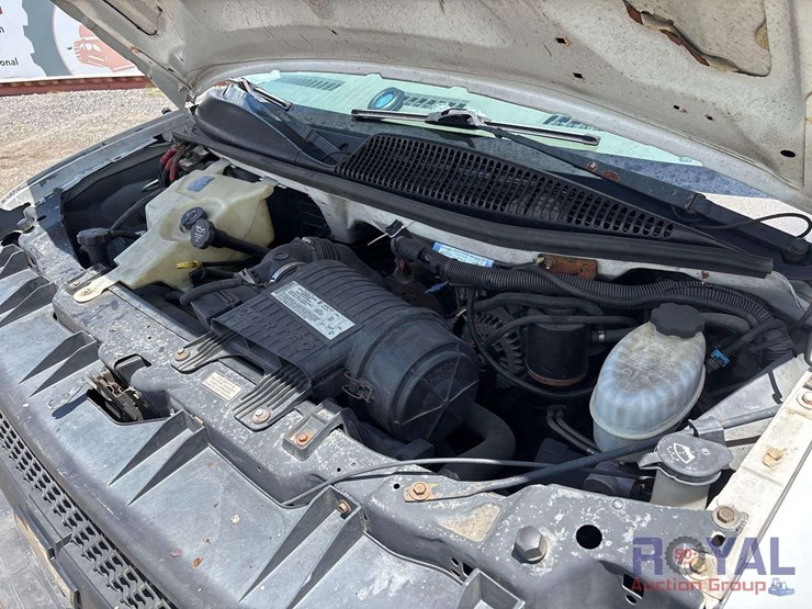 2006-chevrolet-express-3500-image-22