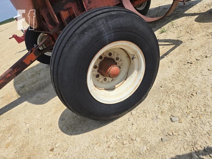 1900-fuel-trailer-w/-hand-pump-3830-image-3