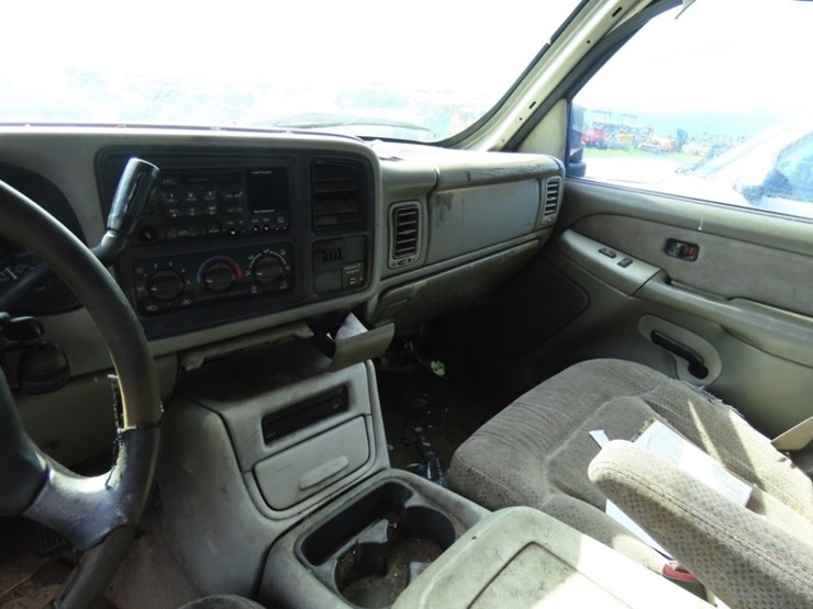 1999-chevrolet-1500-image-13