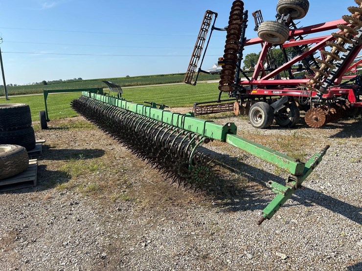 john-deere-400-image-2