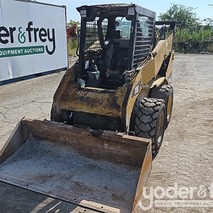 2012 CATERPILLAR 242B3