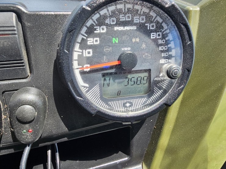 2016-polaris-ranger-800-image-11