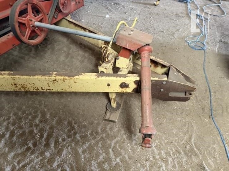new-holland-790-image-14