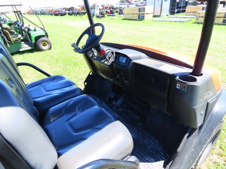 2021-kubota-rtv-x900-image-4
